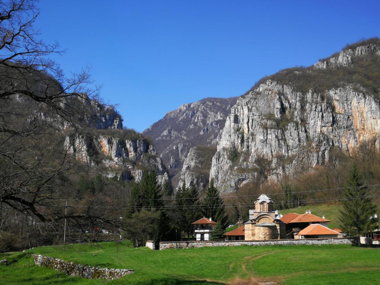 Hotel Juzni Vetar Trnski Odorovci Exterior foto