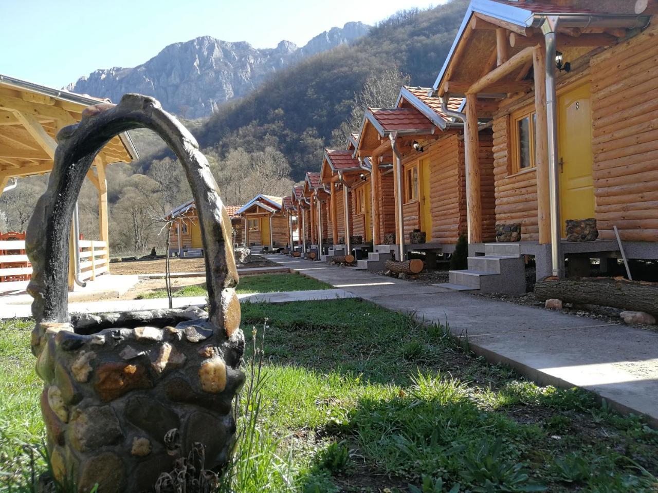 Hotel Juzni Vetar Trnski Odorovci Exterior foto