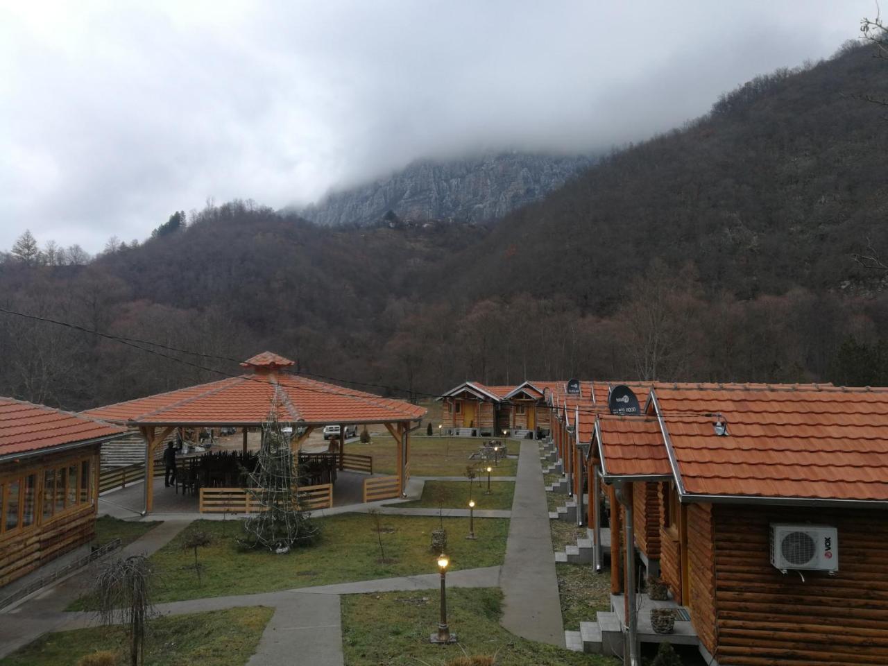 Hotel Juzni Vetar Trnski Odorovci Exterior foto